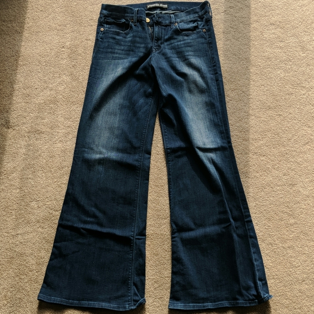 Express Mid Rise Wide Leg Flare